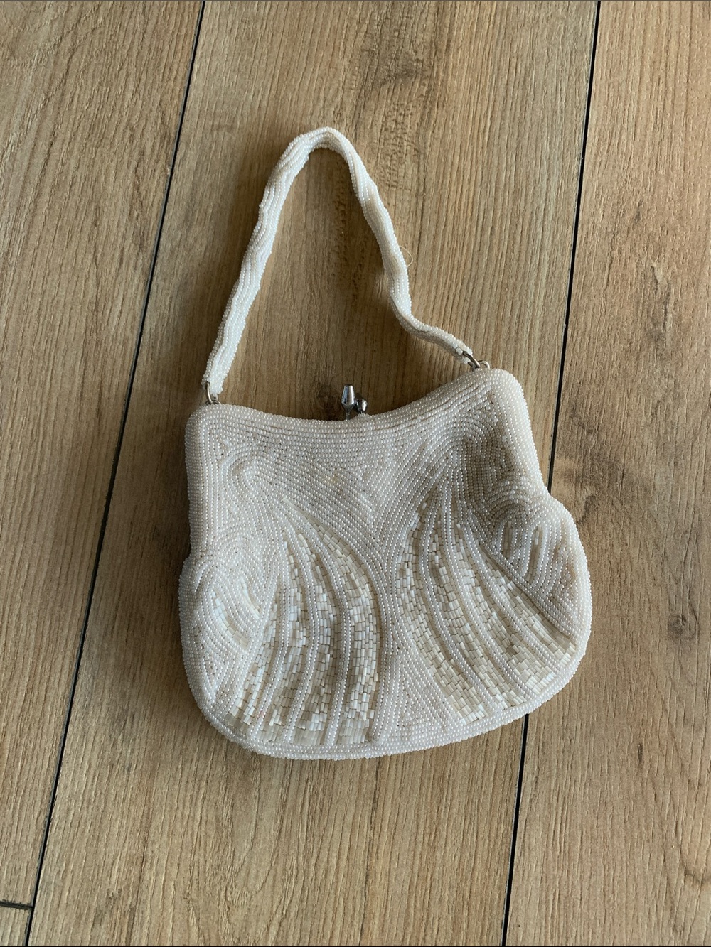 Girly and chic Vintage Cream Beaded Mini Handbag